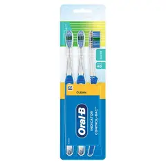 ORAL B - Pack Cepillo Dental Antibacterial Clean 3x2