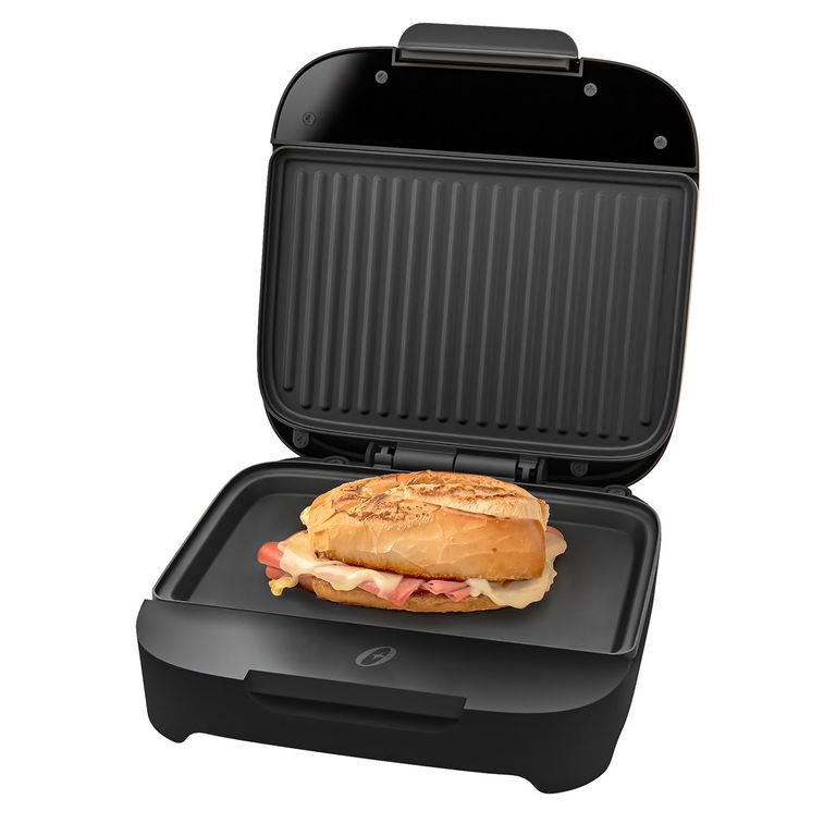 Sandwichera Compacta CKSTSM400 Negro